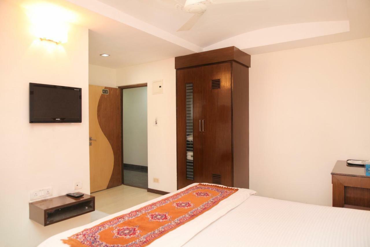 Sai Orbit Serviced Apartments Porur Chennai Eksteriør bilde